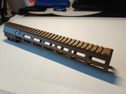 Geissele 13.5" Super Modular Rail MK16 M-LOK – TAN