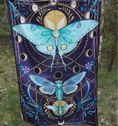 Ozdoba ścienna z motywem ćmy 