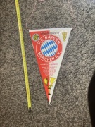 Zabytkowy proporczyk FC Bayern Monachium REKORDMEISTER piłkarski okazja PRL