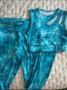 Komplet sportowy dziewczęcy