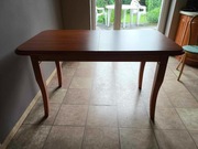 Stół rozkładany do kuchni, jadalni lub salonu