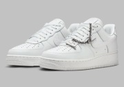 Nike Air Force 1 ’07 Low “Triple White” (Chain Detail) | 40.5 EU |