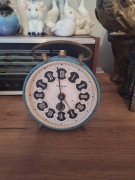 Stary zegarek ozdoba.