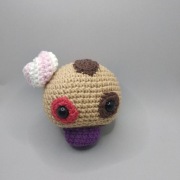 Szydełkowa maskotka ciasteczkowy grzybek