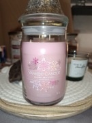 Świeca Yankee candle Snowflake kisses duża signature 567g słoik świąteczna 