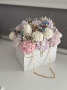 Bukiet z wosku sojowego w białej torebce/ Candle Flower Box