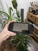 Sony PSP – w pełni sprawna, oryginalna ładowarka, karta pamięci