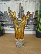 Włoski wazon artystyczny Formano – szkło dekoracyjne, bursztynowe