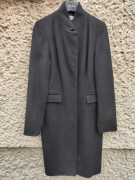 Czarny wełniany płaszcz marki Pabia, rozm. 38