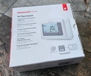 Termostat Honeywell Home T4, Programowalny, Ogrzewanie/Chłodzenie