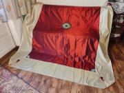 Piękna narzuta w kolorze czerwieni ornament 