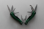 Multitool narzędzie wielofunkcyjne 12w1 solidne z logo etui zielone