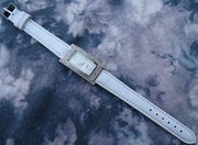 Zegarek LK koperta prostokąt 43 X 23 mm stan bardzo dobry ładny