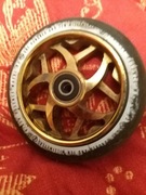 KÓŁKO STRIKER ESSENCE V2