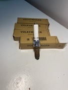 Volkswagen Świeca Zapłonowa / 05E905602 vag group 