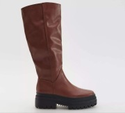 Nowe buty Reserved r36