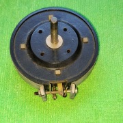 DRUTOWY REZYSTOR REGULOWANY WIĘKSZEJ MOCY