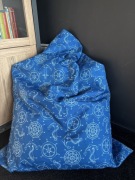 Pufa z kulkami do siedzenia 