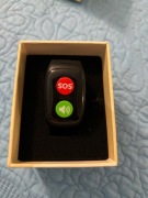 Opaska SOS dla seniora. 