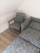 Retro style rozkladany tapczan I fotele  x 2 szary