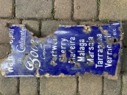 stary szyld sklepowy z Piły