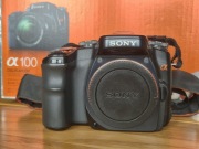 Aparat Sony DSLR-A100 korpus