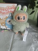 Brelok pluszowy LaBuBu lalka figurka niespodzianka prezent pluszak HIT 2025