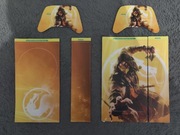 Naklejka na Xbox series S oraz dwa pady xbox w stylu Mortal kombat