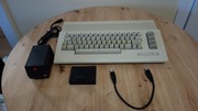 Komputer Commodore 64 - zestaw z Ultimate II