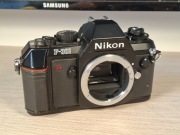 Aparat Nikon F-301 lustrzanka analogowa 
