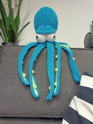 ośmiornica pluszak szydełko