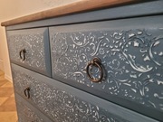 Drewniana komoda po stylizacji