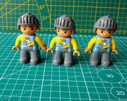 Lego DUPLO figurki: niebieski rycerz herbu orzeł - zestaw 3 szt.