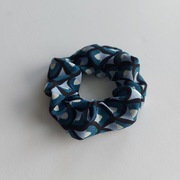 Guma do włosów z jedwabiu. 