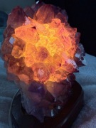 Lampa z naturalnego ametystu 3,5 kg – geoda kryształ LED HIT