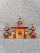 Typowa korona do eklektyka. 