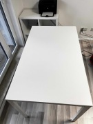 Biurko IKEA VIHALS 125x74 cm białe jak nowe – 5 szt. | Wrocław