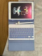 iPad 6 + Apple Pencil (ORYG) + Bluetooth klawiatura | komplet | sprawny