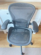 Ergonomiczne krzesło biurowe Herman Miler