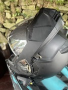 Kask LS2 valiant noir