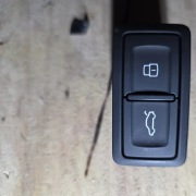 Przycisk klapy bagażnika 4G0959831D Audi Q2 Q3 a6 a7 c8 