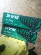 Sprężyny zawieszenia tylnego Golf 4 KYB