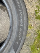 Opony zimowe 235/55R18