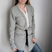 Szary milutki sweter kardigan kieszenie 