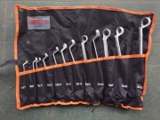 zestaw kluczy oczkowych giętych BASS-Polska 12 szt. 6-32mm. Nr. 7254 + etui