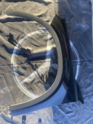 Błotnik lewy Mercedes GLA w 156