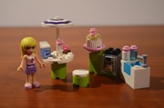 Mała kuchnia Stephanie- zestaw 3930 LEGO Friends