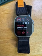 Apple Watch Ultra 2 GPS + Cellular z kopertą 49 mm z tytanu i opaskami