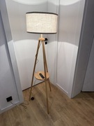 Lampa podłogowa z pilotem