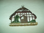 GIPSOWY DOMEK Z ZAWIESZANIEM